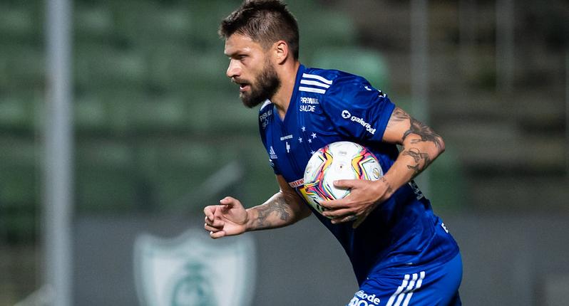 Cumprindo tabela, Raposa? (Foto: Bruno Haddad / Cruzeiro)