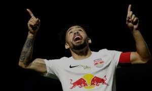 De contrato renovado, meia do Red Bull Bragantino só melhora seus números