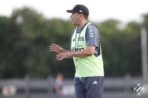 Luxemburgo promete luta para Vasco não cair: 'Vamos honrar a camisa do clube'