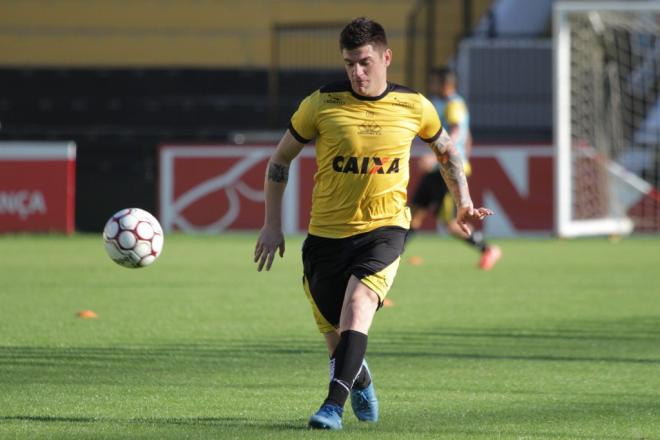 Jocinei, aquele mesmo, e ex-lateral do XV reforçam time gaúcho