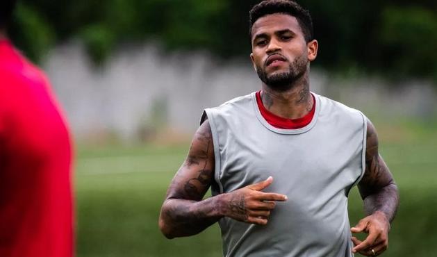 Vitória terá que superar fraco desempenho fora se quiser a recuperação na Série B