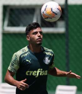 Gabriel Menino ressalta as conquistas na carreira após 50 jogos pelo Palmeiras