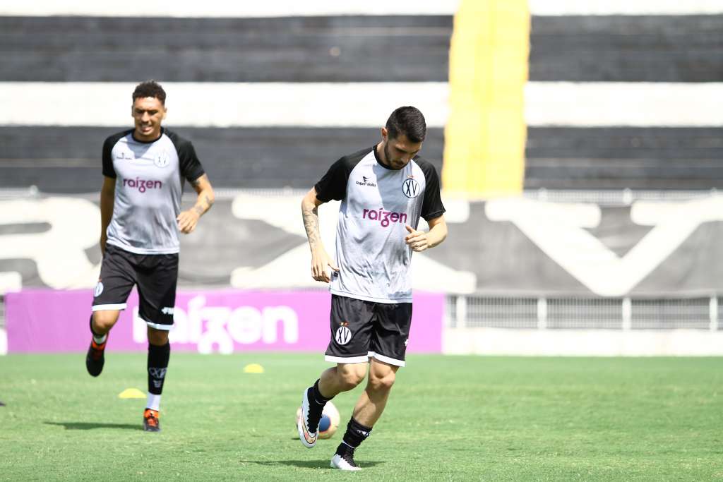 Gustavo Hebling renovou com o XV (Foto: Elcio Fabretti)