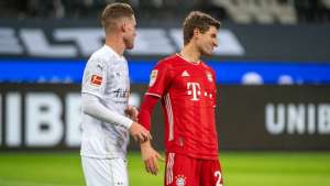 ALEMÃO: Bayern abre 2 a 0, toma virada do Moenchengladbach e tem liderança ameaçada