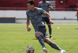 Série C: Com retorno e desfalque, Santa Cruz faz mistério na escalação