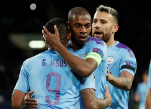 Atleta do Manchester City e seleção não descarta volta a time do Brasileirão