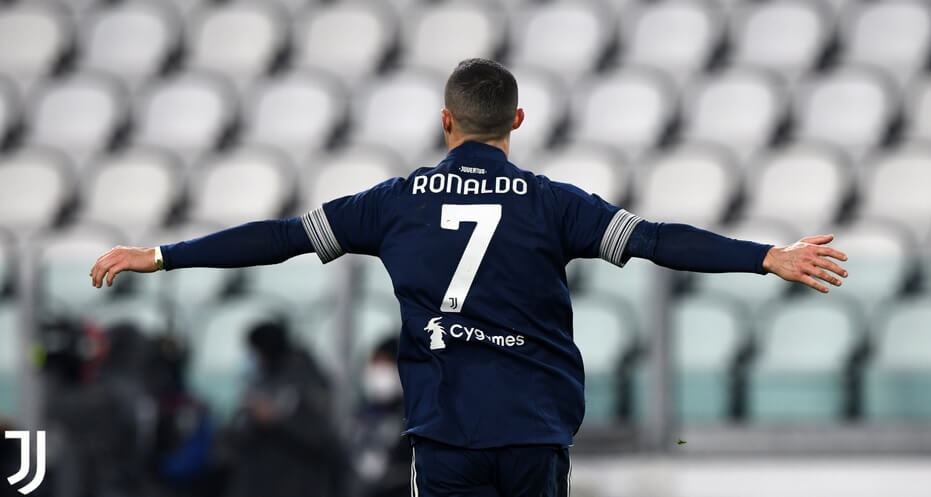 ITALIANO: Brazuca e CR7 marcam, Juventus vence e volta ao G4