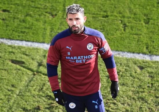 Atacante do City é colocado em isolamento após contato com pessoa contaminada