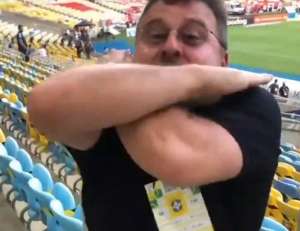 Presidente do Ceará festeja no vestiário e provoca o Flamengo com 'vapo vapo'