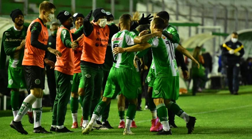 Força no ataque. (Foto: Arthur Dallegrave / Juventude)