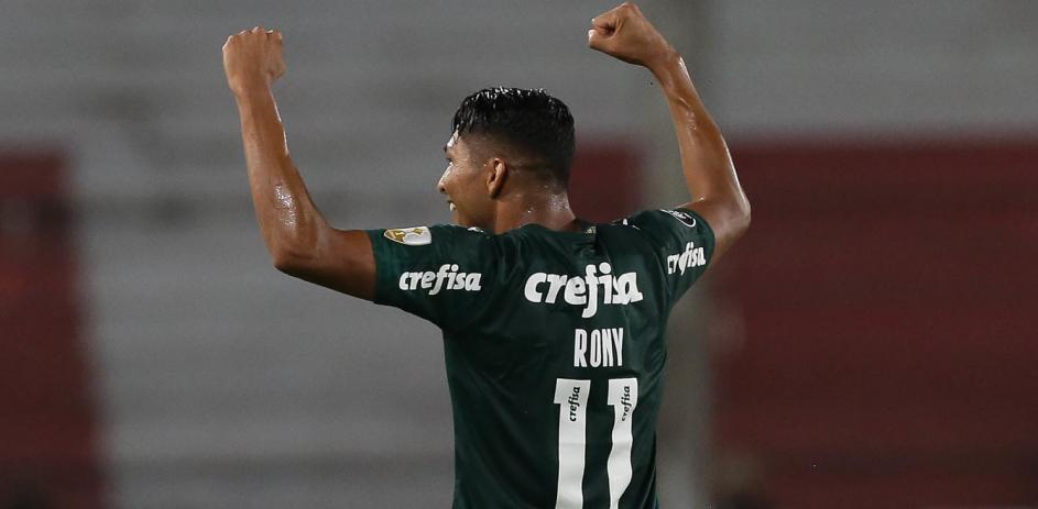 ‘Sem pompa’, Palmeiras recebe River Plate para confirmar vaga na final