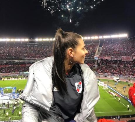 Jornalista, esposa de jogador do Real faz promessa inusitada caso River vá à final