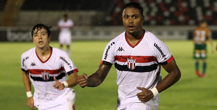 Botafogo conseguiu outra vitória importante