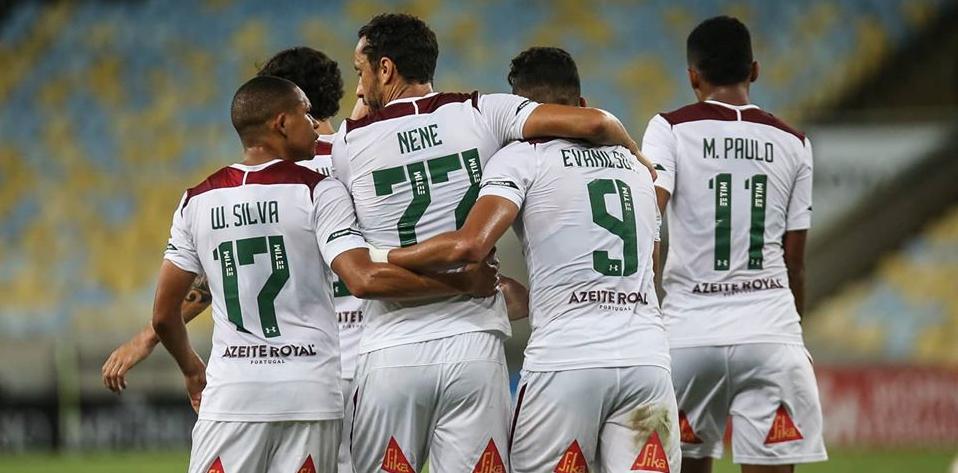 Com Libertadores na mira, Fluminense tenta manter tabu contra o Corinthians