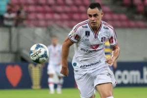 Série C: Santa Cruz pode ter novidade no ataque diante do Brusque, na última rodada