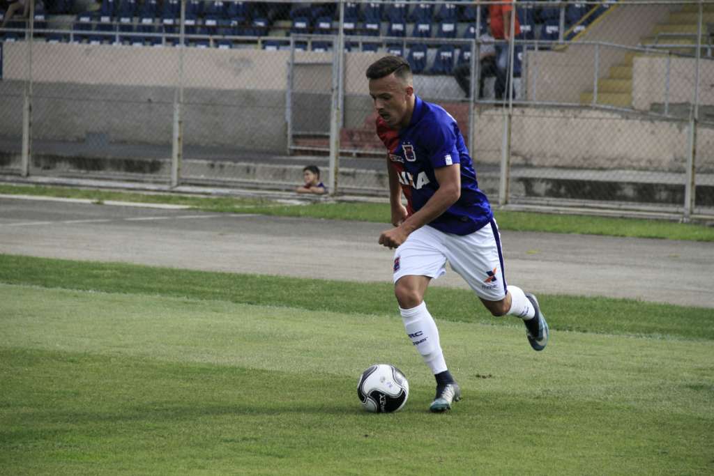 Andrey recebeu uma boa proposta do Mundo Árabe