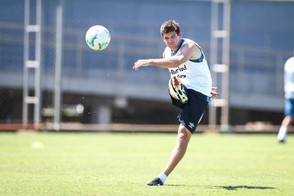 Kannemann quer vitória contra o Palmeiras antes da final da Copa do Brasil (Foto: Lucas Uebel/Grêmio FBPA)