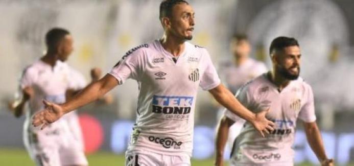 Diego Pituca abriu placar para o Peixe