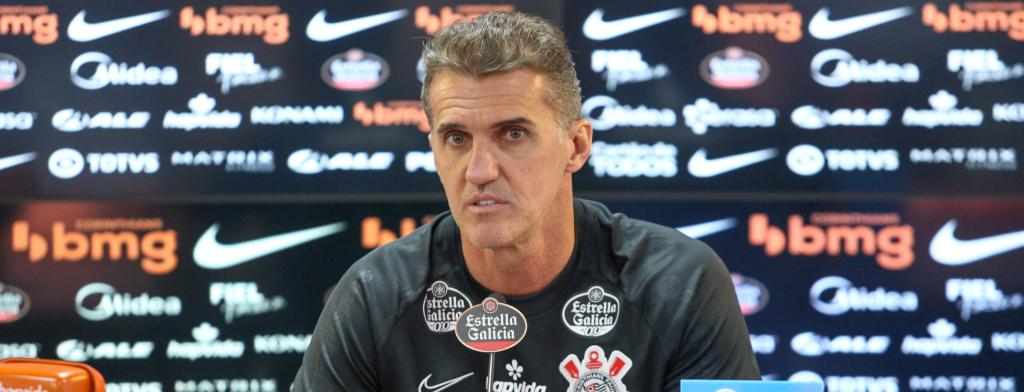 Após 5 a 0, Mancini diz que Corinthians e Palmeiras ‘chegam iguais’ ao clássico
