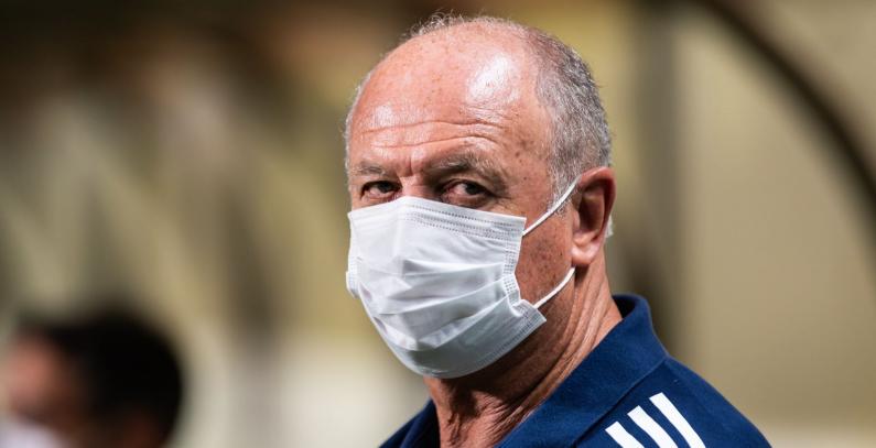 Felipão comenta protesto de jogadores no Cruzeiro: ‘Forma de falar com a direção’