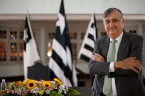 Em nota, presidente do Botafogo revela cobrança e multa aos jogadores