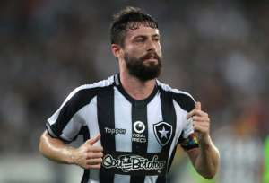 Botafogo receberá parte da venda de volante brasileiro para clube estadunidense