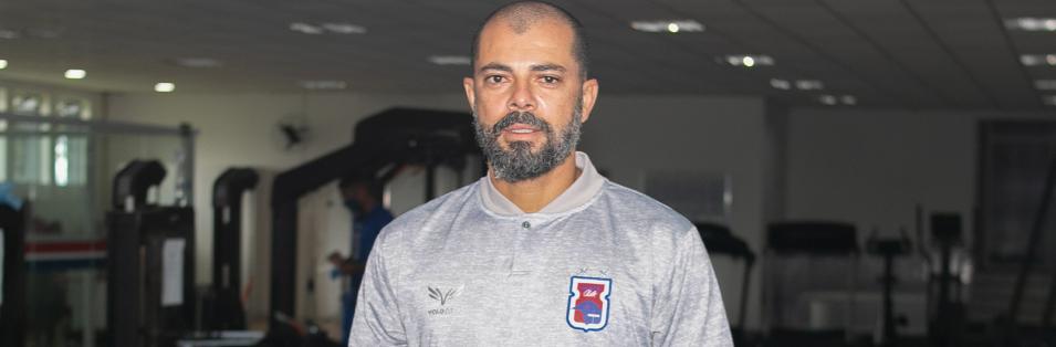 Série B: Coelho deve repetir time para tentar tirar Paraná da degola