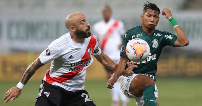Palmeiras sofreu nas mãos do River Plate