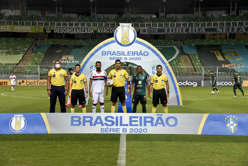 América-MG 1 x 1 Botafogo - O desconcentrado Coelho sofre para empatar com Fogão 2 0002050521935 img