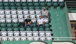 Na estreia de Gustavo Morínigo, Coritiba faz duelo contra a degola com o Vasco