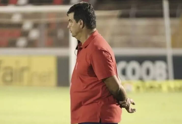 Série B: Treinador do Botafogo culpa arbitragem por empate com o líder