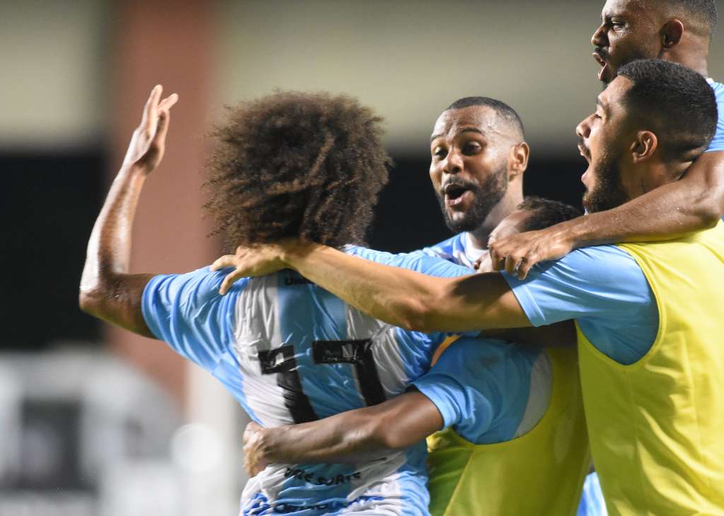 Londrina está de volta à Série B (Foto: Gustavo Oliveira/Londrina)