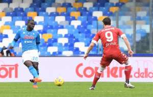 ITALIANO: Com show de Insigne, Napoli faz 6 a 0 na Fiorentina e assume 3º lugar