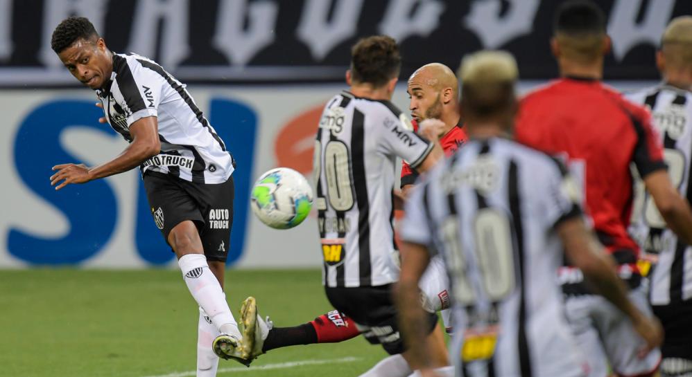 G O L A Ç O! 👏⚽ Hyoran fez um - Clube Atlético Mineiro