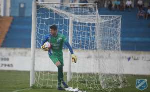 Paulista A2: Taubaté repatria goleiro que foi revelado pelo Palmeiras