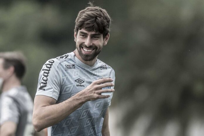 Paulista A2: Venda de zagueiro ao Santos renderá R$ 1 milhão à Portuguesa