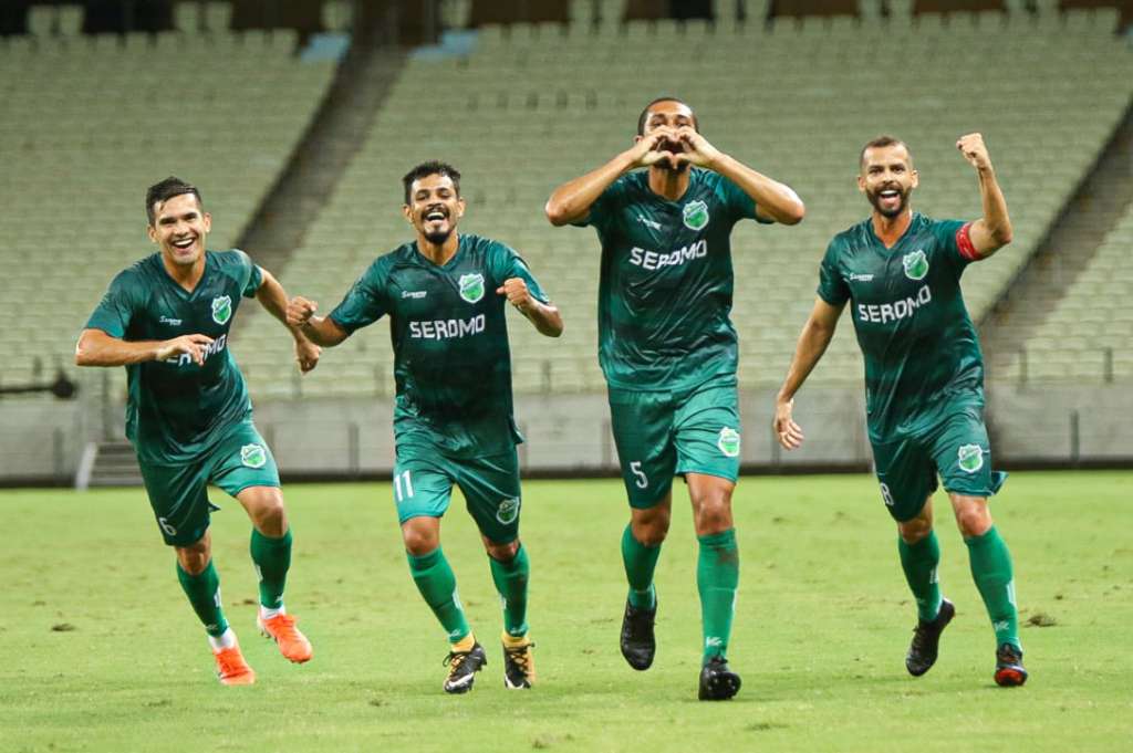 Jô Almeida comemora gol diante do Novorizontino (Foto: Ronaldo Oliveira/ASCOM Floresta EC)