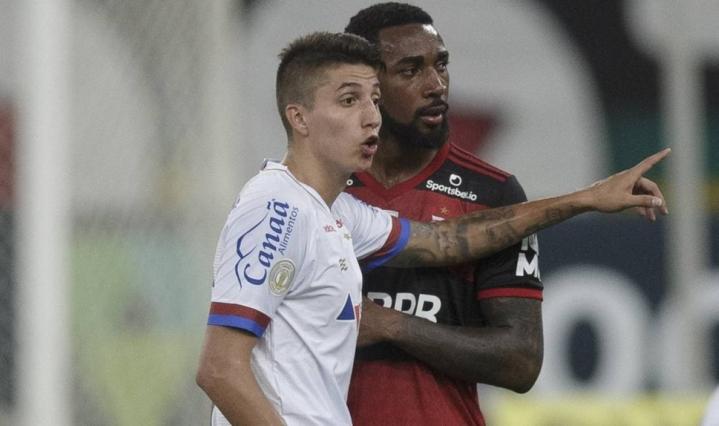 STJD intima Gerson e Ramírez a prestarem depoimento em acusação de racismo