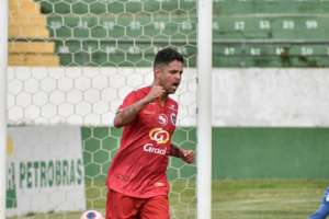 Paulista A2: Portuguesa renova com meia titular por mais uma temporada