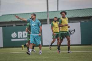 Coritiba confirma quatro casos de covid-19; todos na comissão técnica