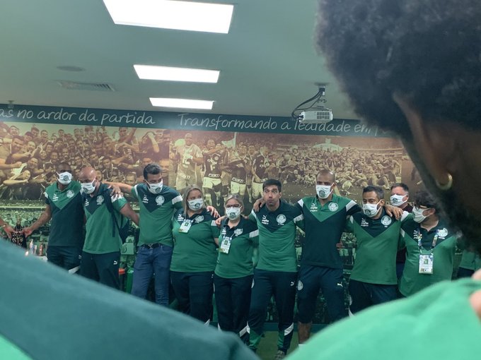 Abel Ferreira mantém pés no chão: ‘Não ganhamos nada, mas nos dá consistência’