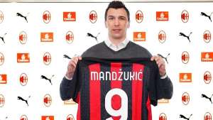 Novo atacante do Milan dispara sobre Ibrahimovic: 