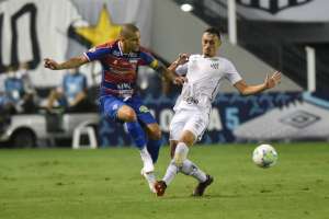 Fortaleza x Santos - Focado na Libertadores, Peixe encara desesperado Leão do Pici