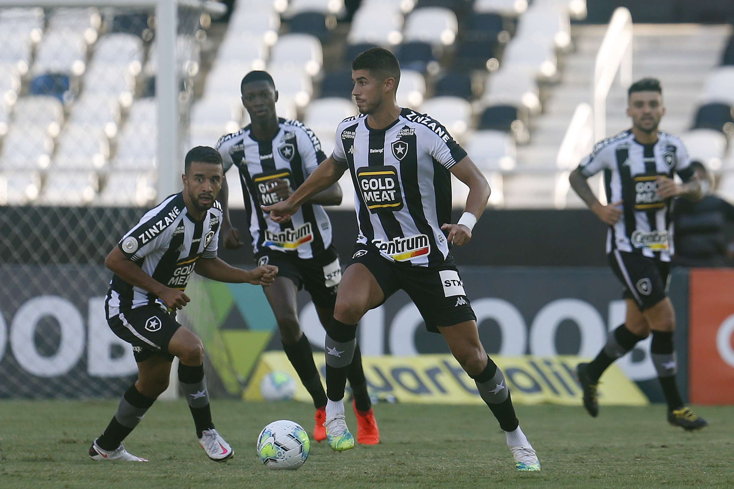 Desesperado, Botafogo poderá ter a pior campanha de turno da história do Brasileirão