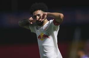 Após uma noite de gala, meia do RB Bragantino diz que o time deve 