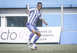 Série C: Paysandu encaminha renovação com volante ex-Ferroviária-SP