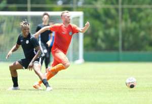 Alemão, ex-Santos, Guarani e Ponte, acerta com clube do Rio de Janeiro