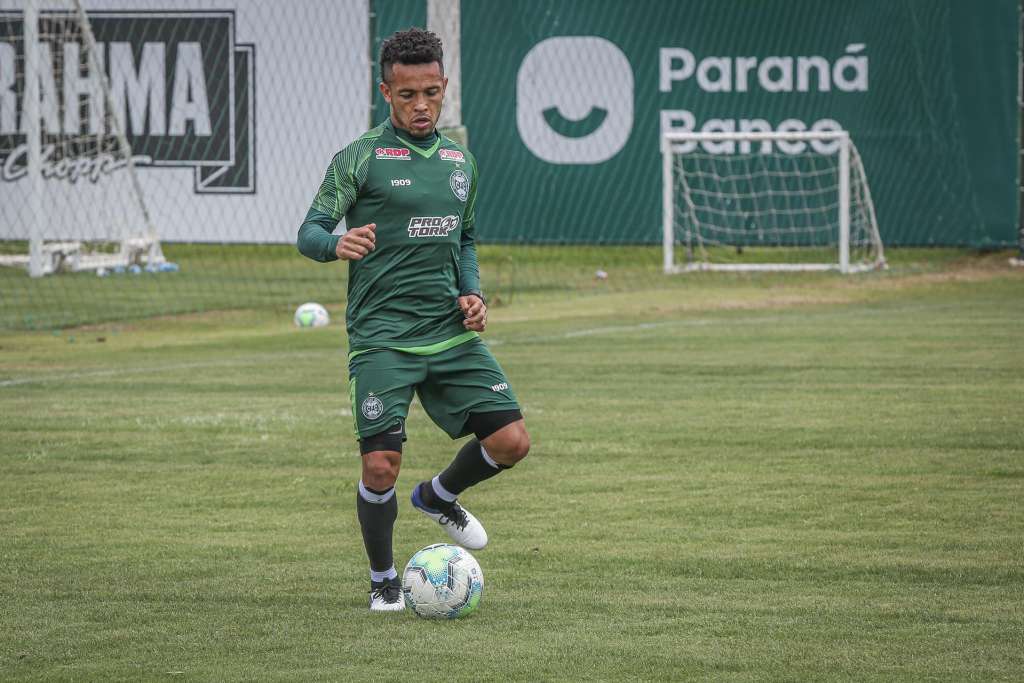 Rafinha deve ser uma das novidades contra o São Paulo