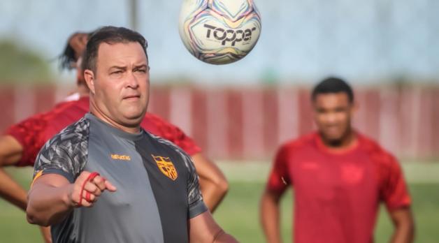 Série B: Visando nova temporada, técnico do CRB indica time alternativo em reta final