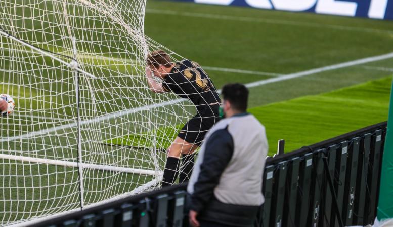 ESPANHOL: Sem Messi, Barcelona sofre diante do frágil Elche, mas ganha e reassume 3° lugar